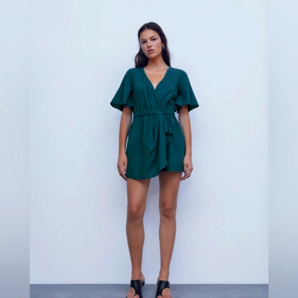 NEW Linen blend short jumpsuit